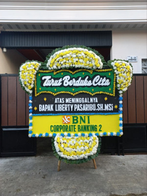Papan Bunga Duka di Sijantung